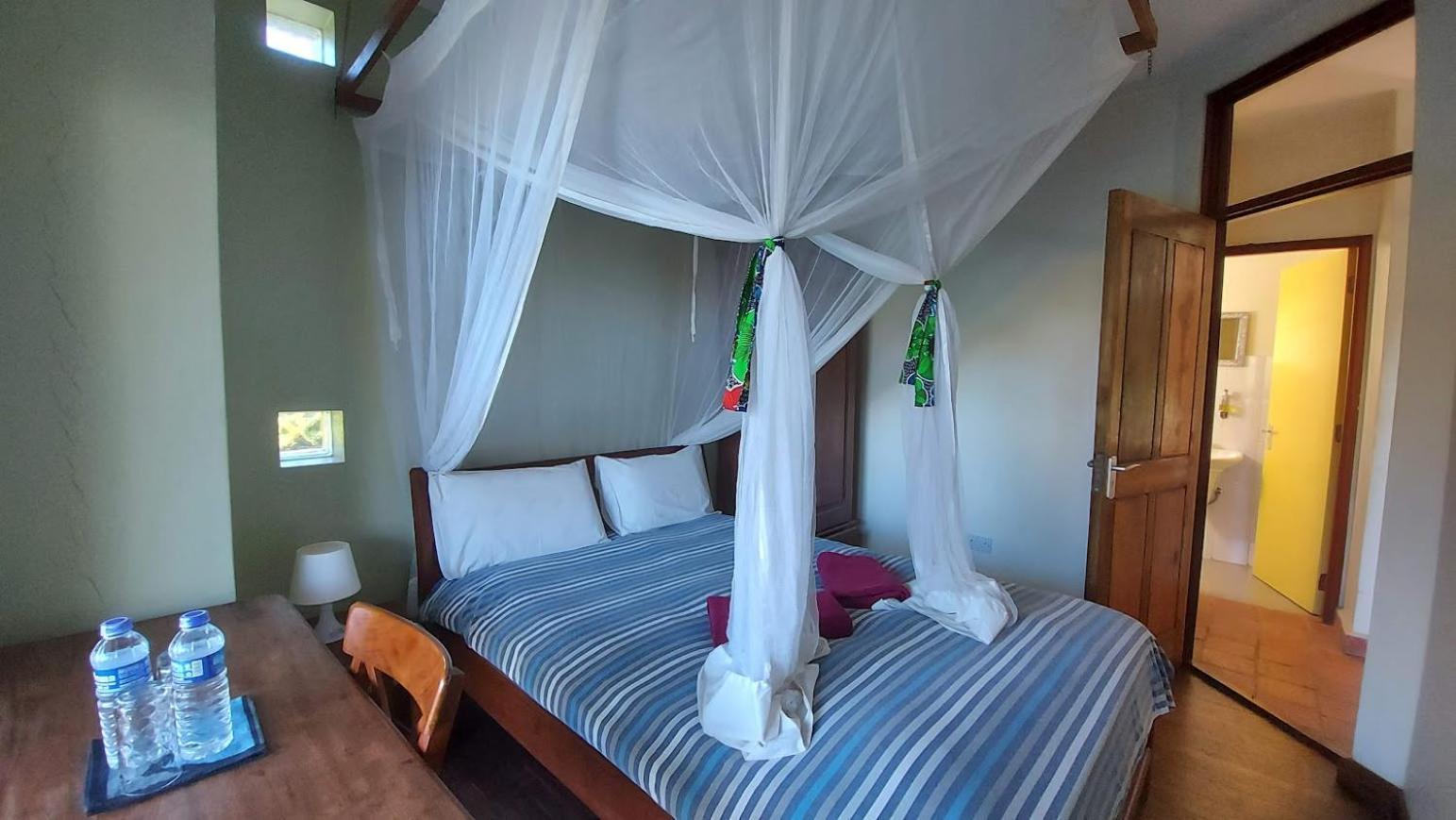 Yellow Haven Lodge Kampala Eksteriør bilde